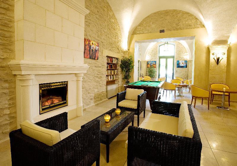 Hotellerie Notre Dame De Lumieres Goult Exterior foto